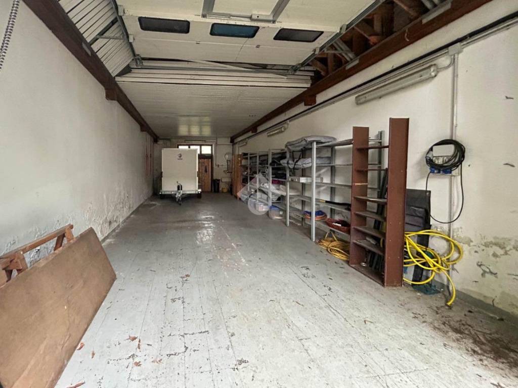 Immobile a Vimercate in Via Francesco Ronchi, 20 - Foto 4