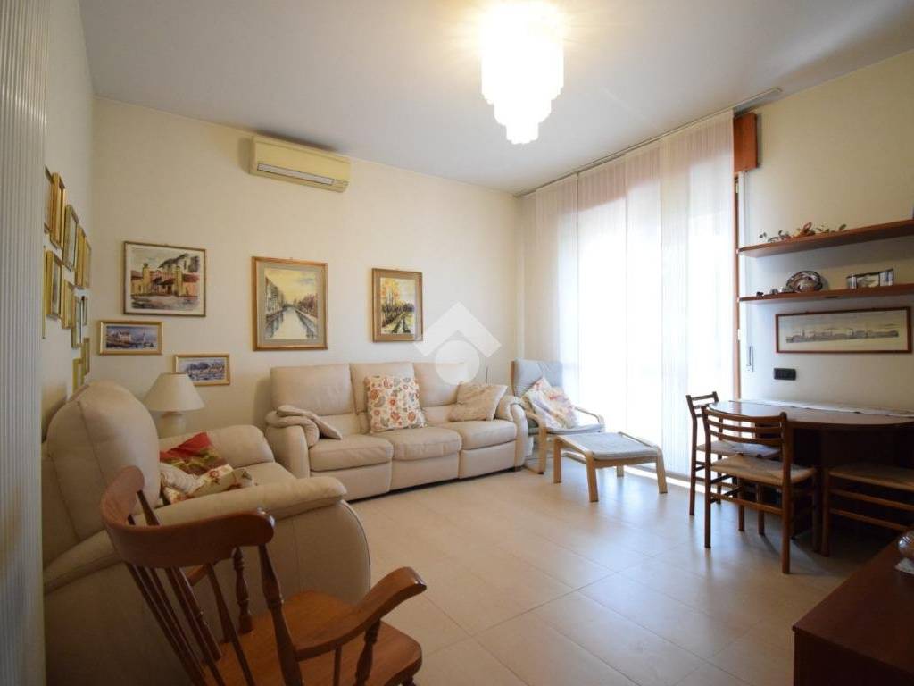 Appartamento a Brugherio in Via Alessandro Manzoni - Foto 4