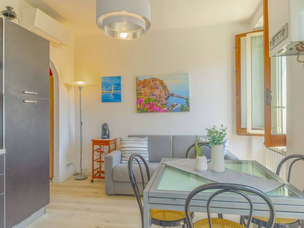 Appartamento a Borghetto santo spirito in Piazza della Libertà - Foto 4