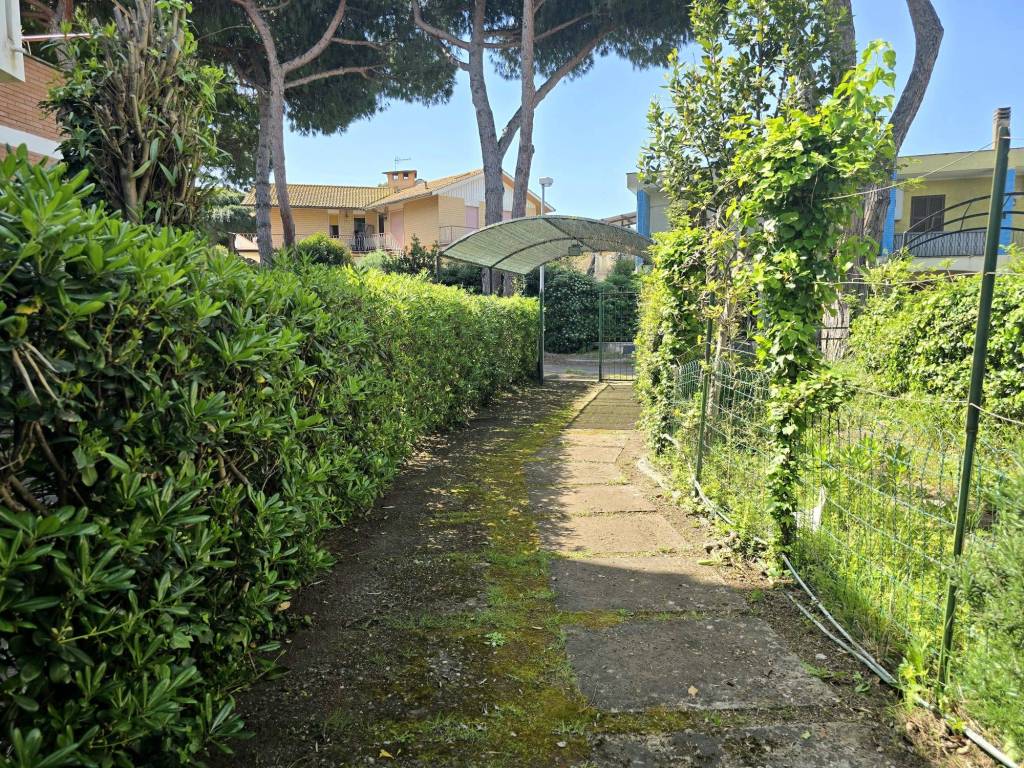 Villa a Tarquinia in Via Palinuro - Foto 4
