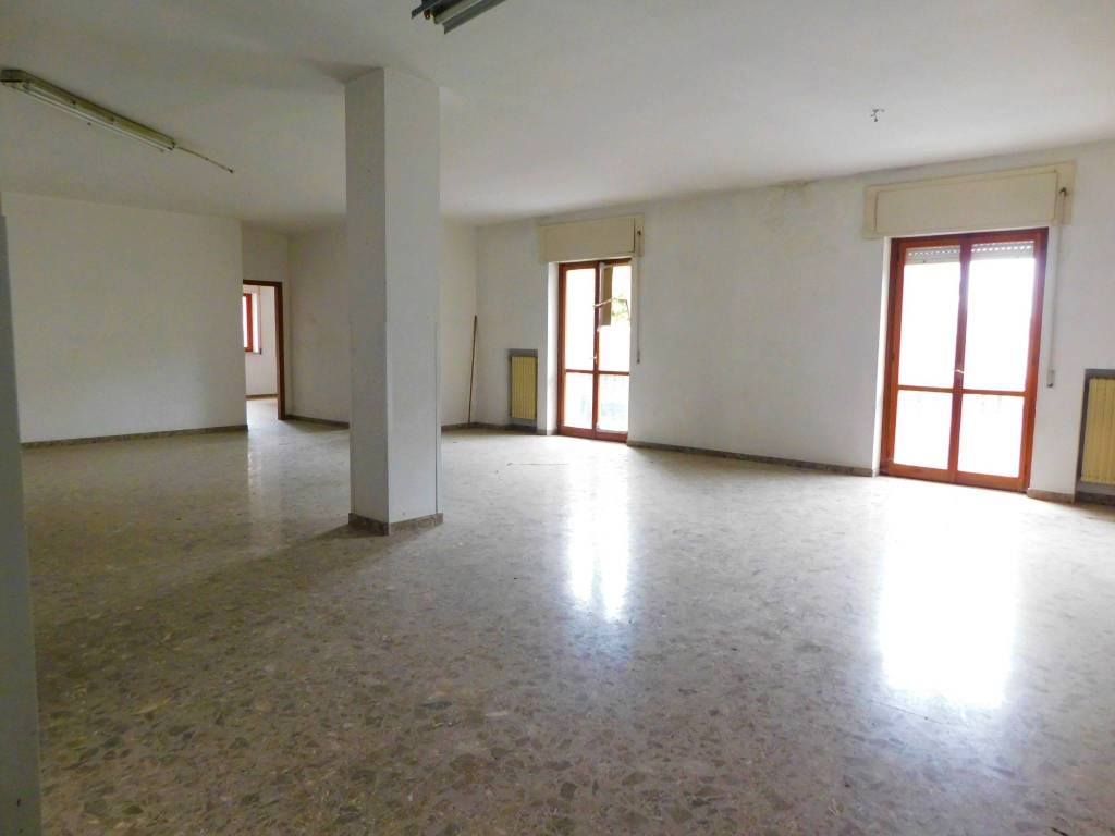 Appartamento a Martina franca in Via Bertani Traversa 1, 9 - Foto 2