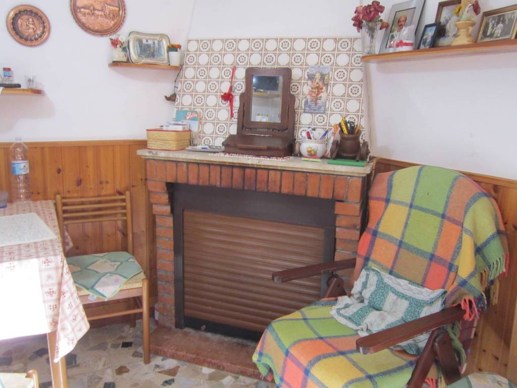 Casa indipendente a Agnone in FONTESAMBUCO, 147 - Foto 4