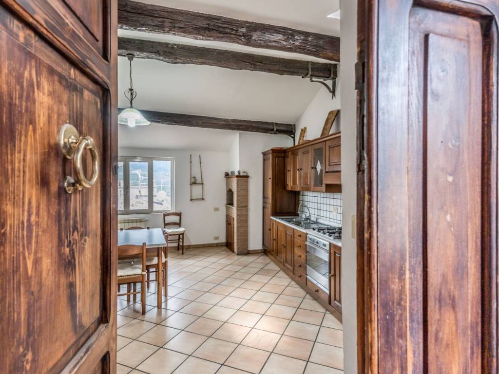 Appartamento a Sezze in Via Pitti - Foto 2