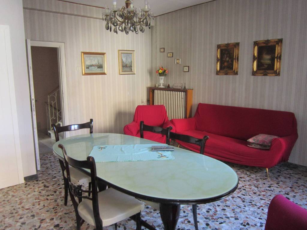 Casa indipendente a Agnone in Salita Giuseppe Verdi, 2 - Foto 3