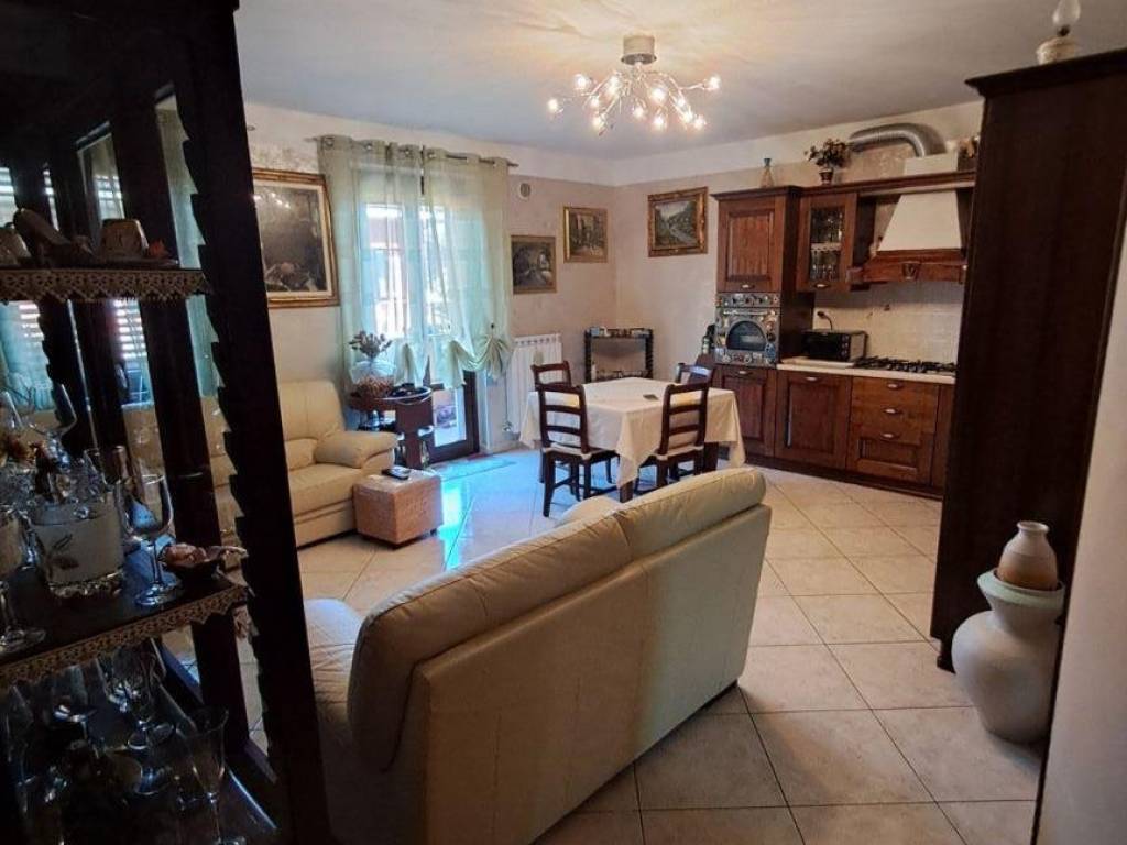 Appartamento a Mondolfo in Via Pergolese, 156 - Foto 4