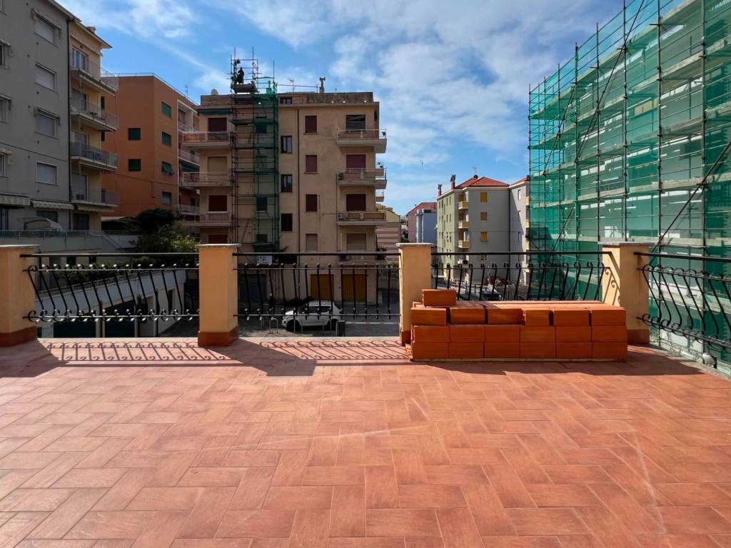 Appartamento a Celle ligure in Via Vittorio Veneto - Foto 4