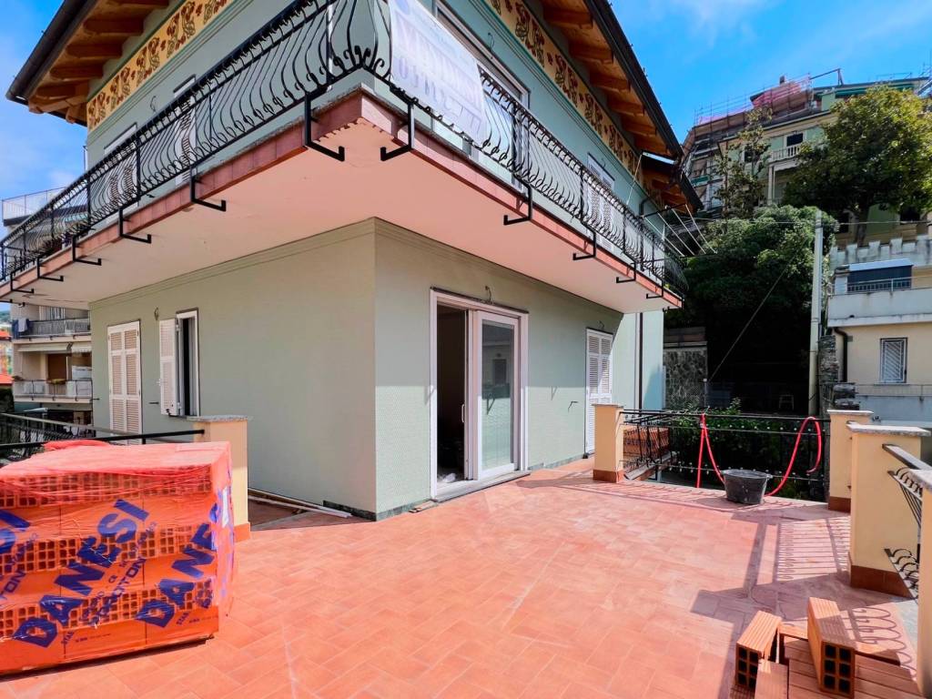 Appartamento a Celle ligure in Via Vittorio Veneto - Foto 5