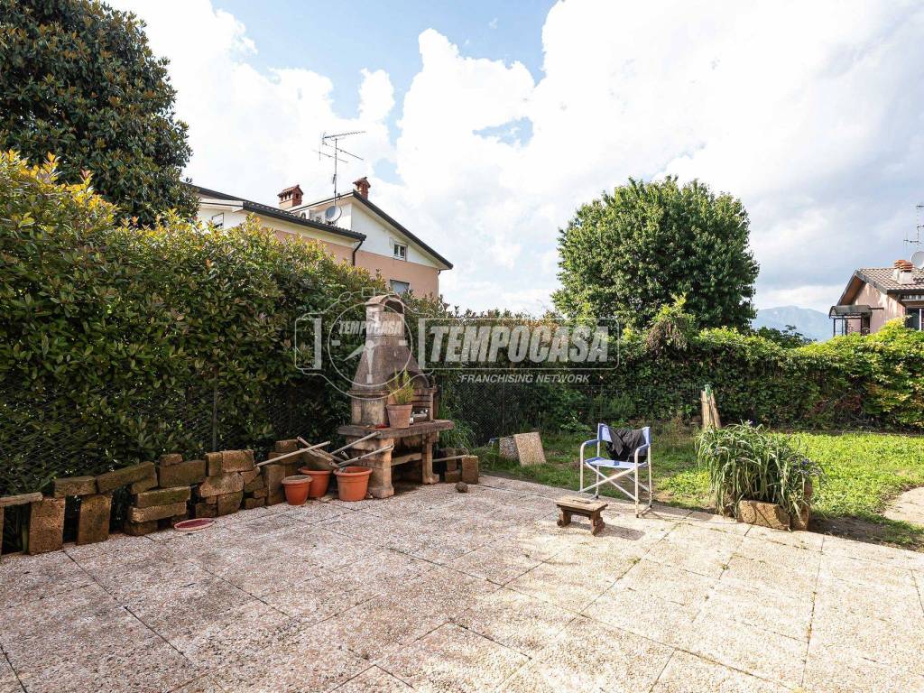 Appartamento a Costa masnaga in Via Michelangelo Buonarroti - Foto 4