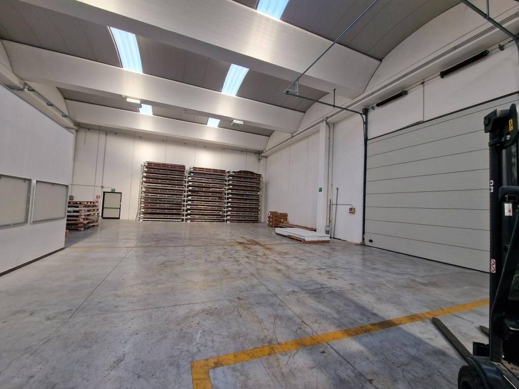 Immobile a Porto recanati in Via dell'Industria, 62017 Porto Recanati MC, Italia - Foto 2