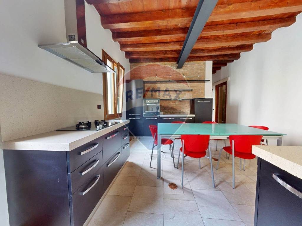 Appartamento a Vicenza in CONTRA MURE SAN MICHELE, 33 - Foto 3