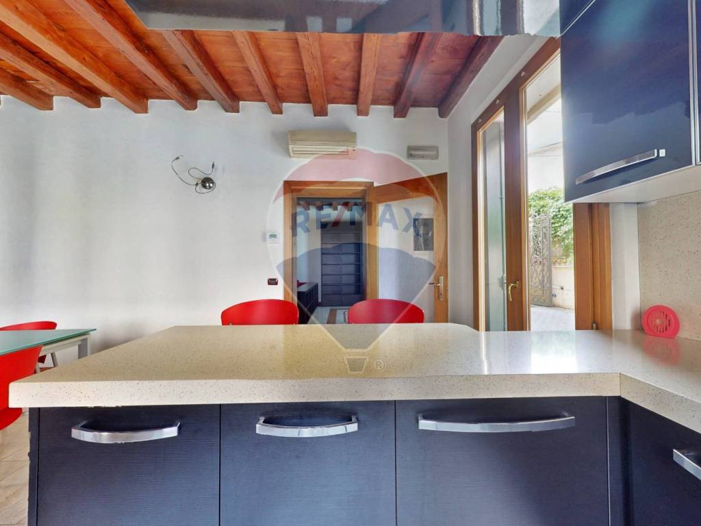 Appartamento a Vicenza in CONTRA MURE SAN MICHELE, 33 - Foto 4