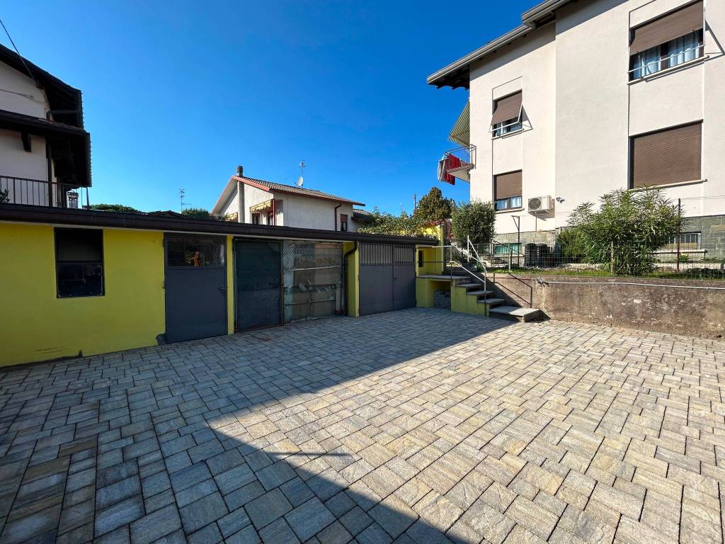 Villa a Vedano olona in Via Monetti, 24 - Foto 4