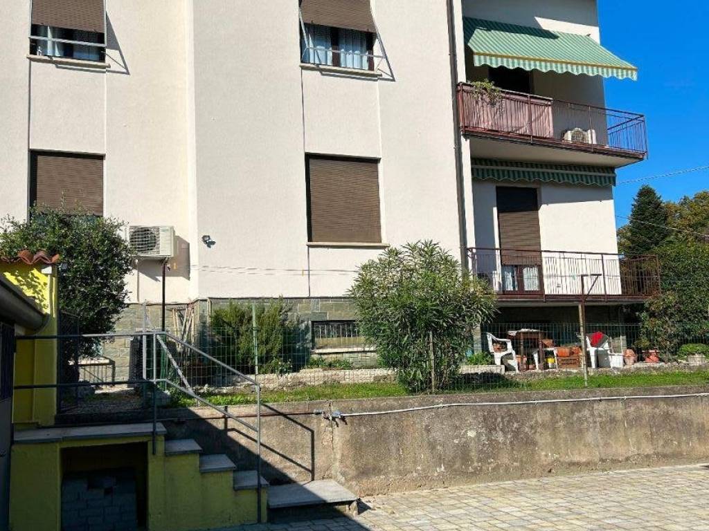 Villa a Vedano olona in Via Monetti, 24 - Foto 5