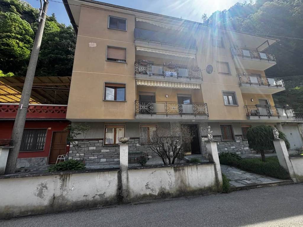 Appartamento a Varallo in Via Belvedere, 6 - Foto 2