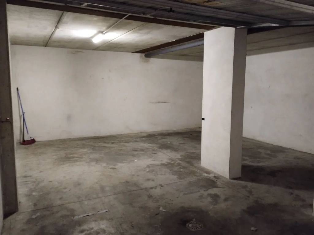 Box / garage a Maranello in Piazza Tiepido - Foto 2