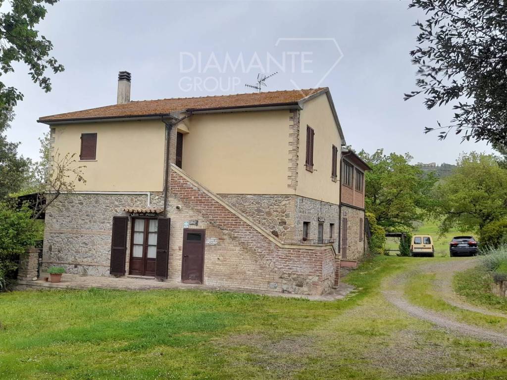 Rustico / casale a Cinigiano in Cinigiano - Foto 2