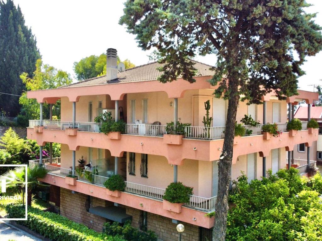 Appartamento a Vallecrosia in Via Poggio Ponente, 18 - Foto 2