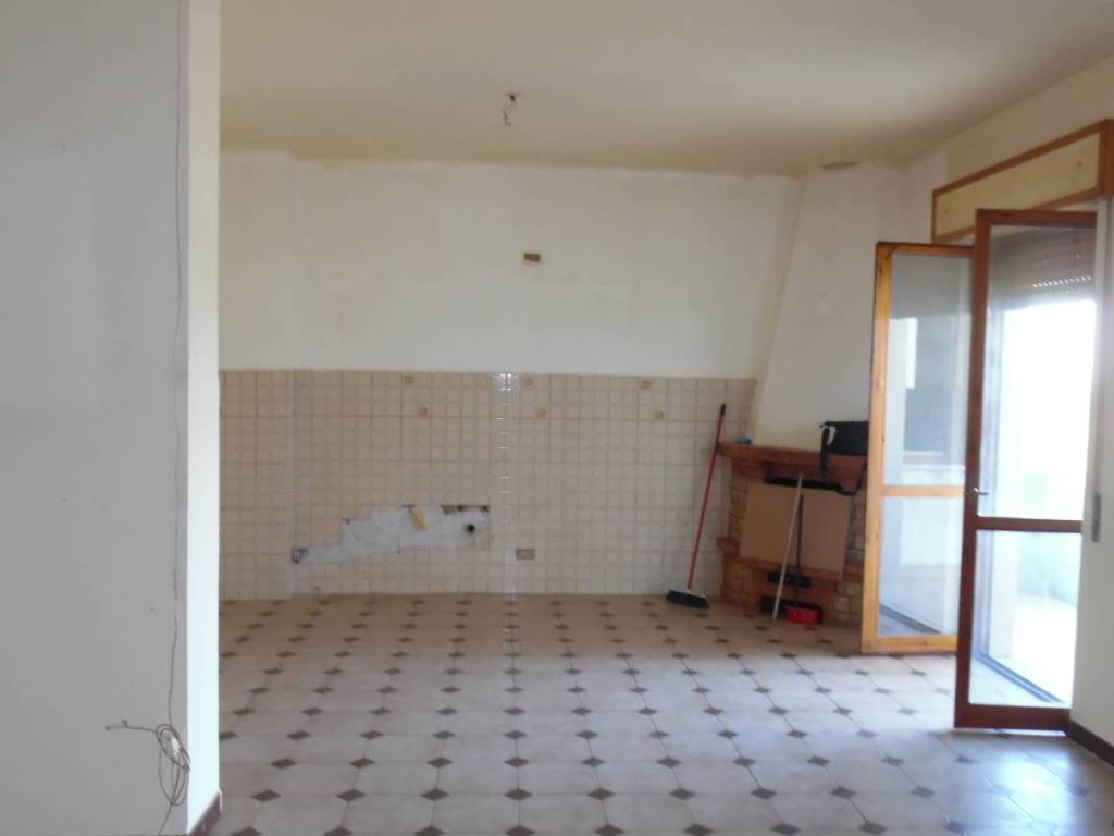 Appartamento a Castelfranci in Via Venezia - Foto 3