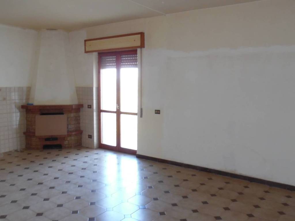 Appartamento a Castelfranci in Via Venezia - Foto 4