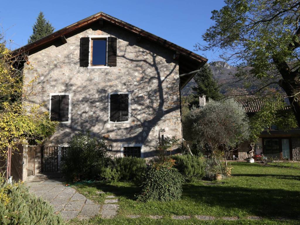 Villa a Trento in Via Hermann Gmeiner, 3 - Foto 2
