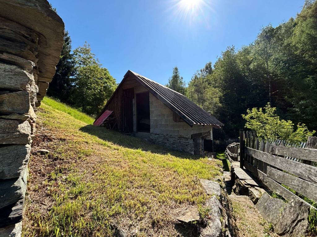 Rustico / casale a Beura-cardezza in Strada dell'Alpe Marzone - Foto 2