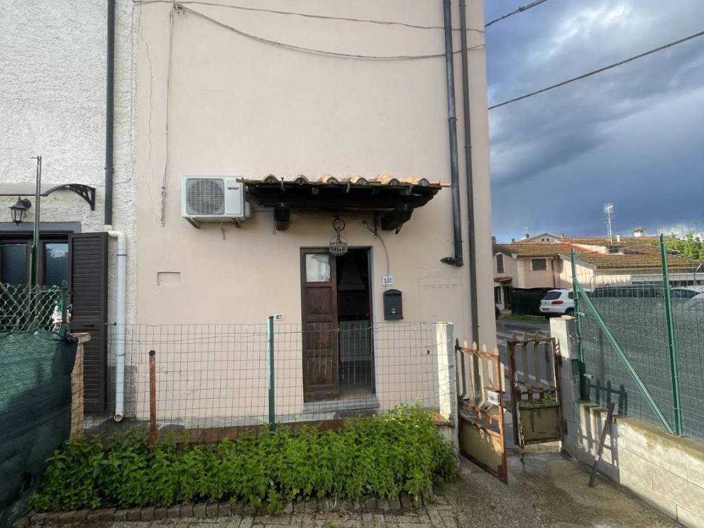 Casa indipendente a Pescia in via san salvarore 5 pescia - Foto 2