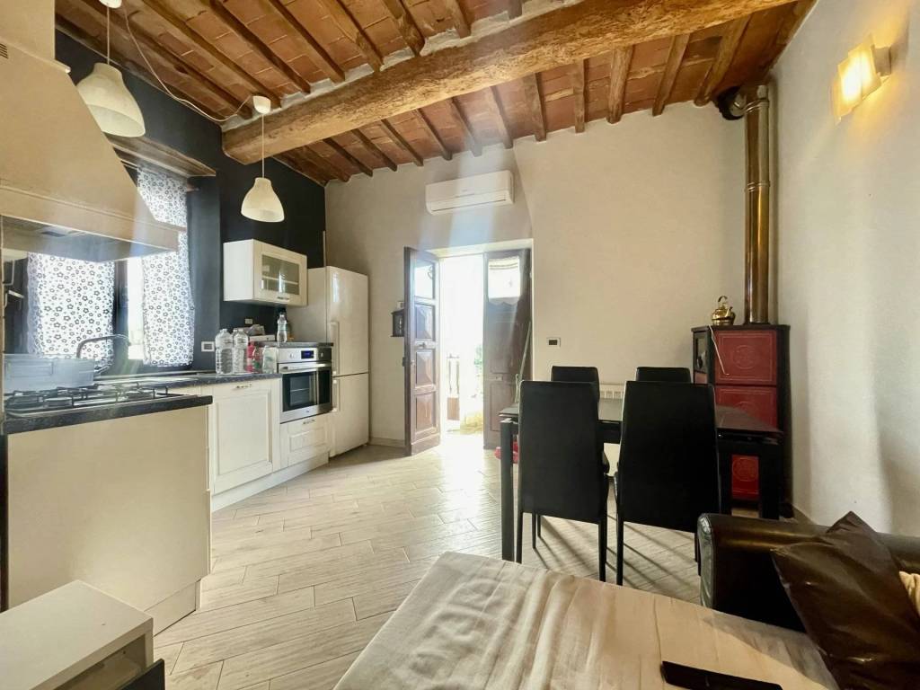 Casa indipendente a Pescia in via san salvarore 5 pescia - Foto 5
