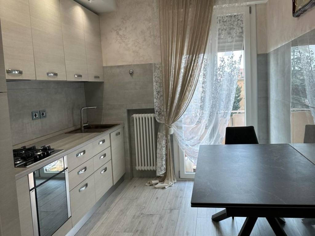 Appartamento a Parma in Strada Langhirano, 79 - Foto 5
