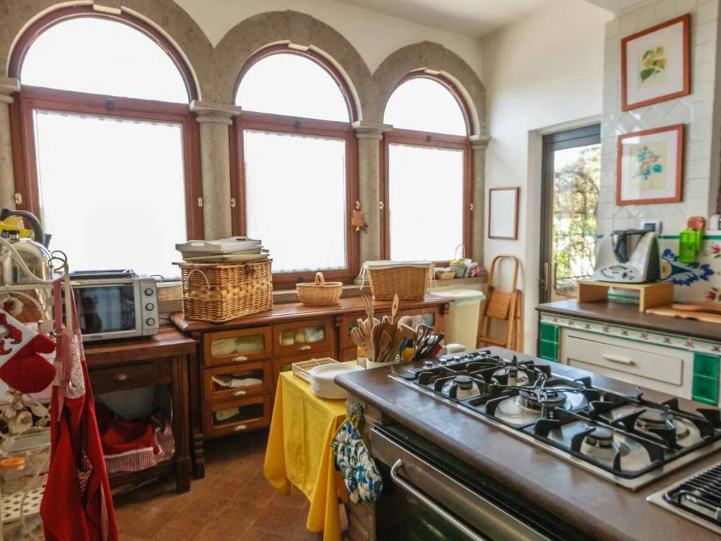 Appartamento a Viterbo in Area Residenziale Paradiso Quartiere Ellera - Paradiso - Foto 5