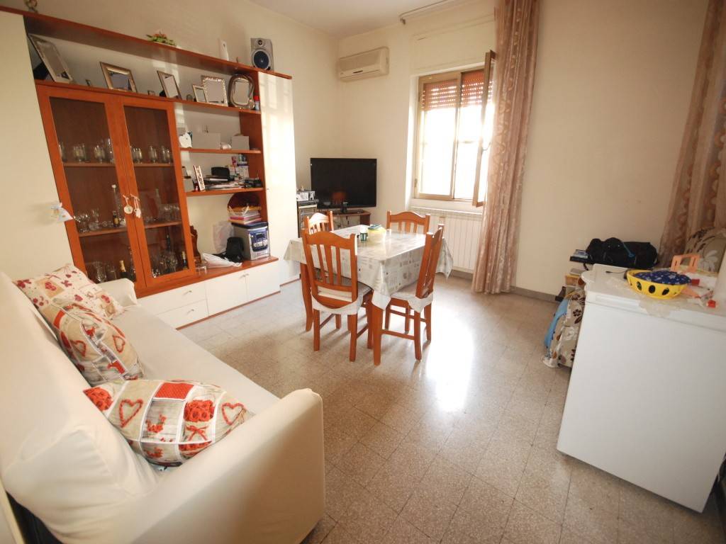 Appartamento a Foggia in Via Pietro Castellino, 35 - Foto 3