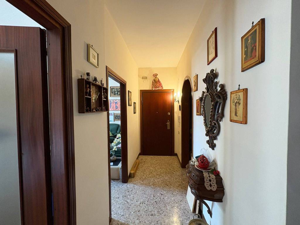 Appartamento a Taranto in Via Campania, 221 - Foto 3