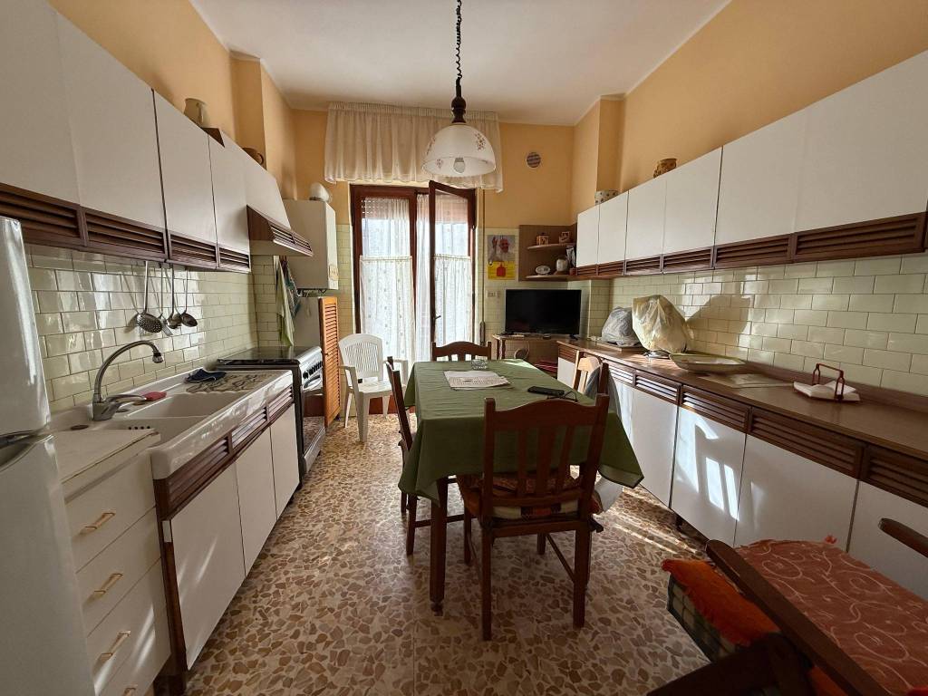 Appartamento a Margherita di savoia in Via Settima Marina - Foto 2