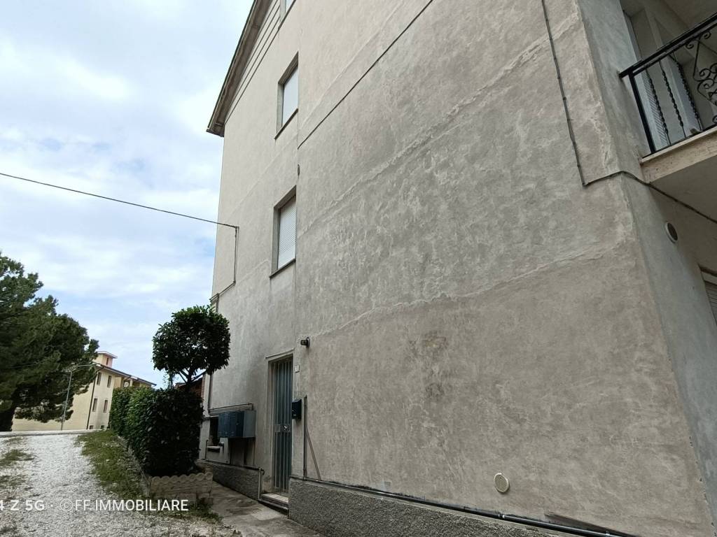 Appartamento a Corridonia in Viale Sant'Anna - Foto 2
