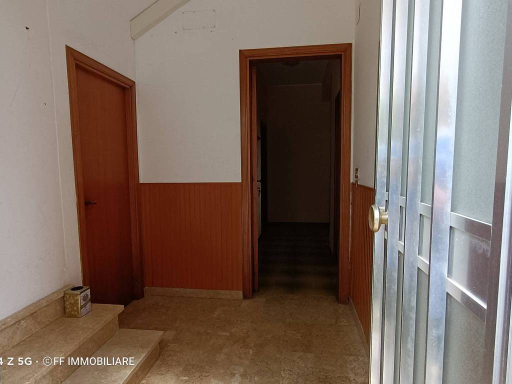 Appartamento a Corridonia in Viale Sant'Anna - Foto 5