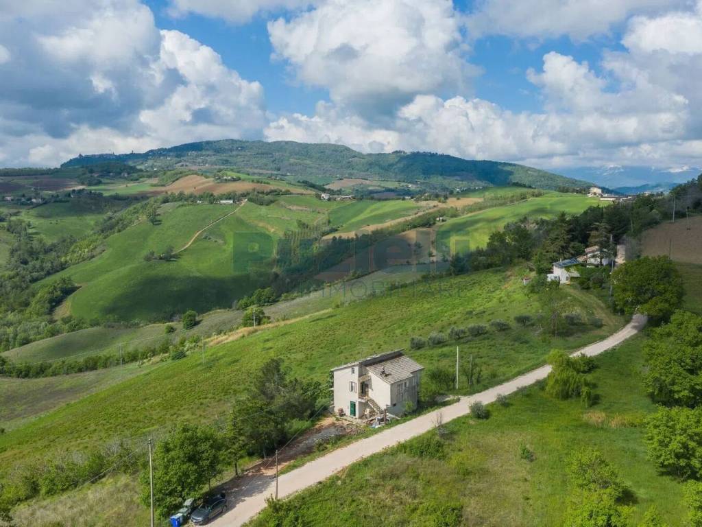 Villa a Santa vittoria in matenano in Strada Senza Nome, 13 - Foto 4