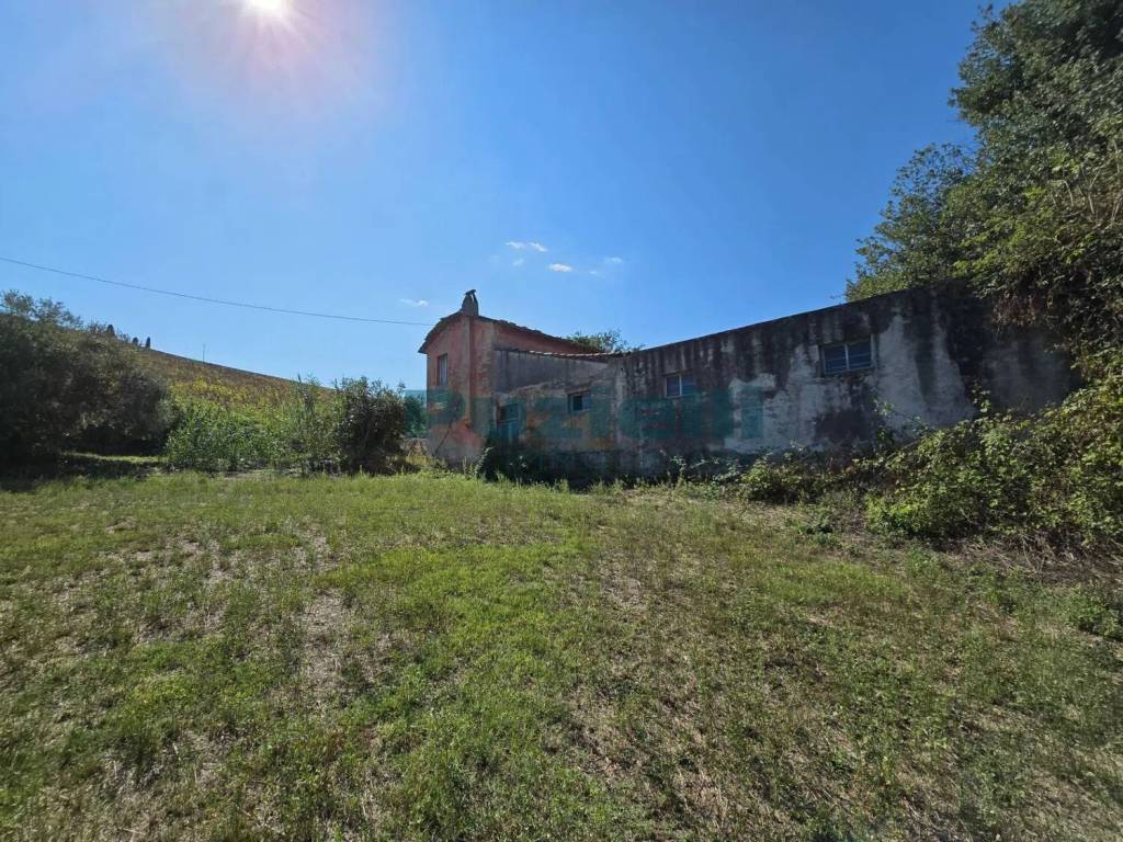 Villa a Fermo in Strada Provinciale Lungo Tenna S.N.C. - Foto 5