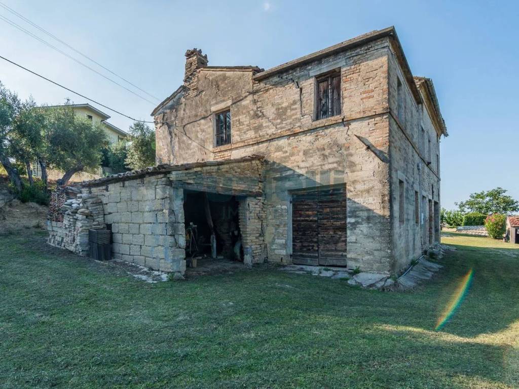Rustico / casale a Fermo in Strada San Michele Cancello, 33 - Foto 4