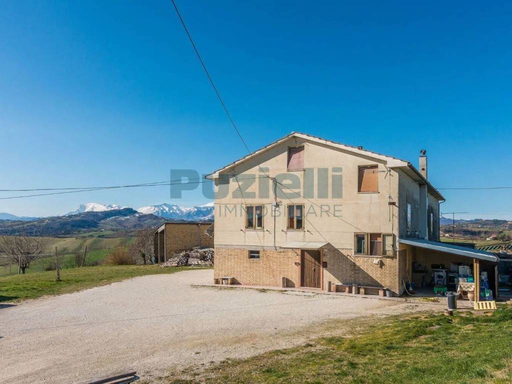 Villa a Falerone in Strada Faleriense A Valle - Foto 3