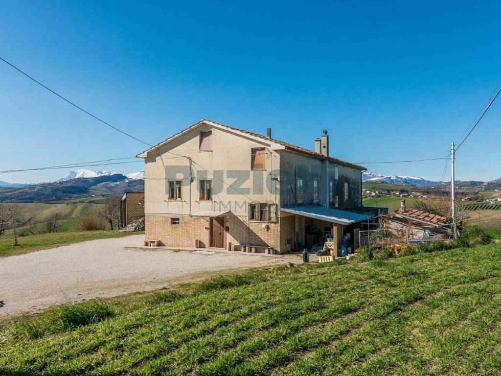 Villa a Falerone in Strada Faleriense A Valle - Foto 4