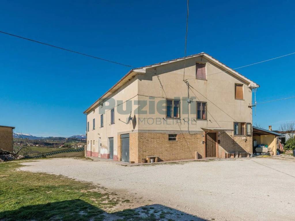 Villa a Falerone in Strada Faleriense A Valle - Foto 5