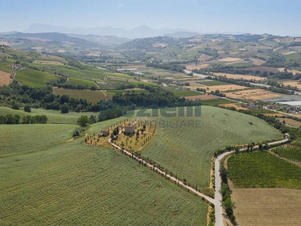 Villa a Montalto delle marche in Strada Provinciale 56, 10 - Foto 3