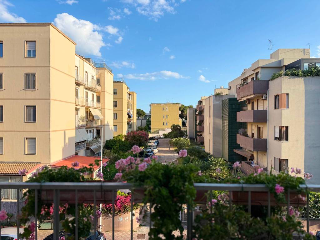 Appartamento a Cagliari in Via Guido Baccelli - Foto 2