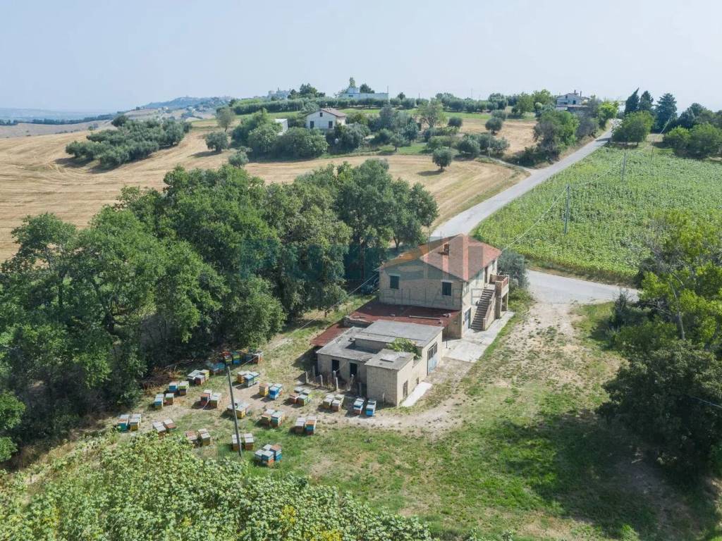 Rustico / casale a Fermo in Strada Provinciale 219 - Foto 4