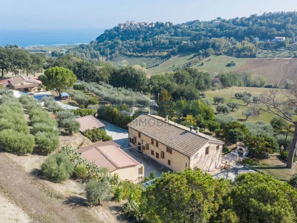 Villa a Fermo in Contrada Abbadetta - Foto 2