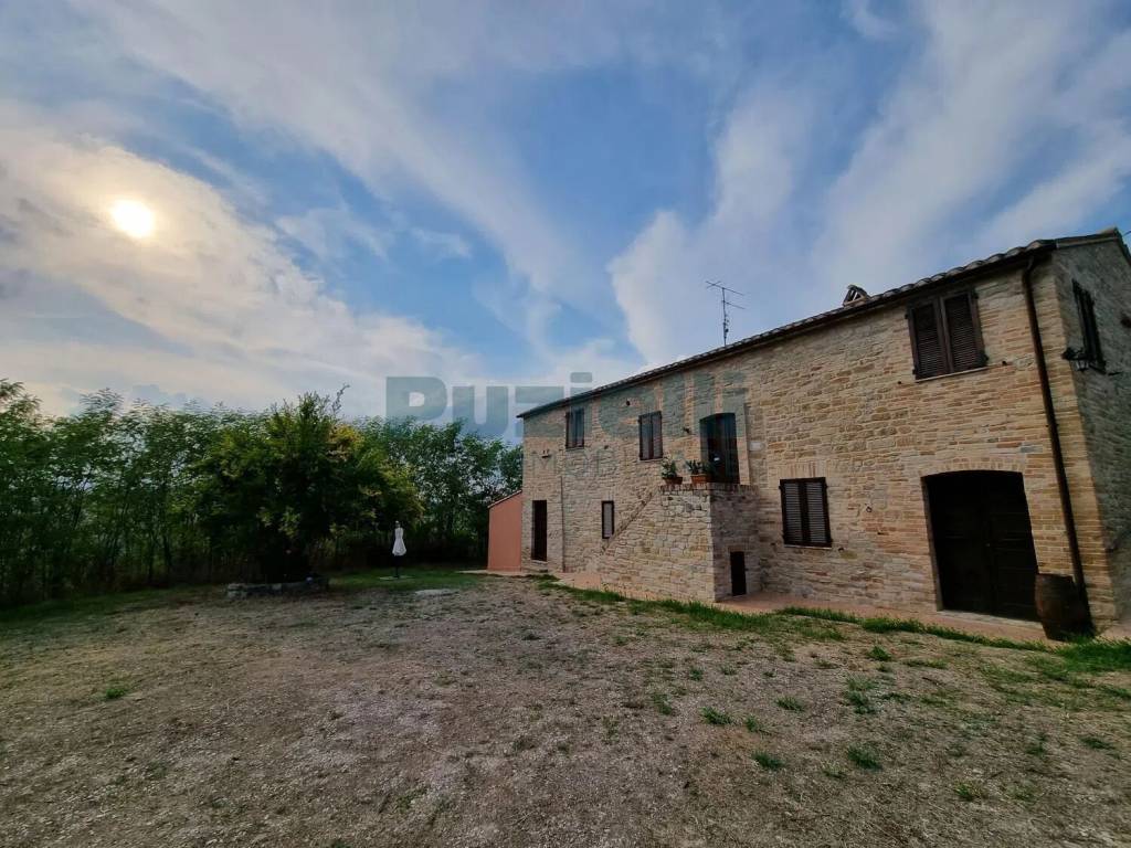 Villa a Monteleone di fermo in Contrada Colle - Foto 2