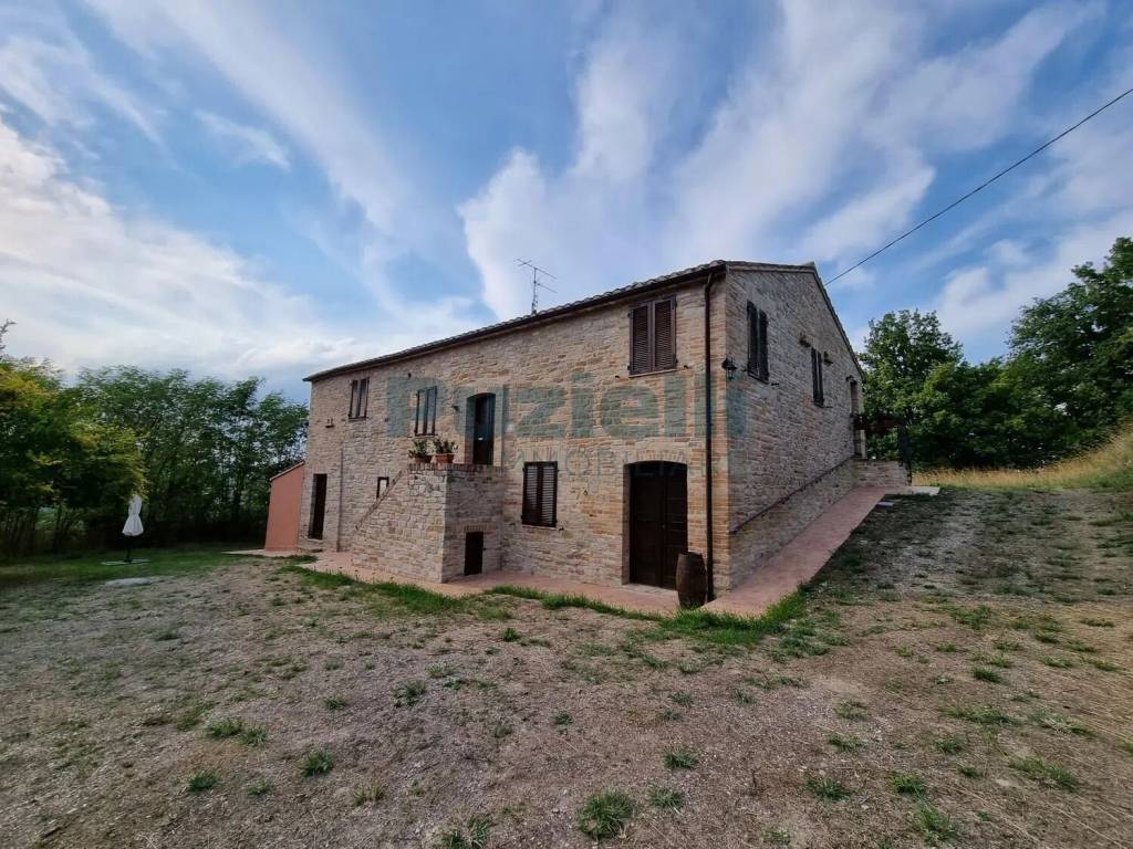 Villa a Monteleone di fermo in Contrada Colle - Foto 4