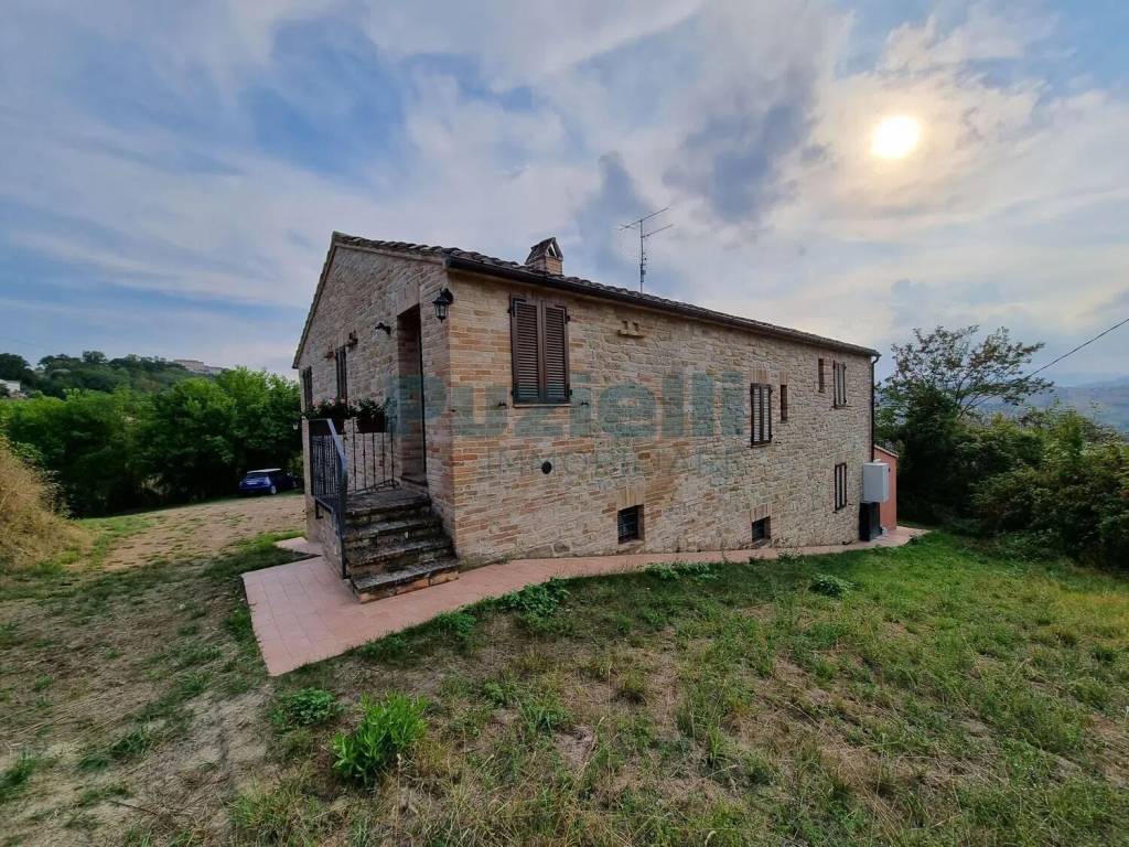 Villa a Monteleone di fermo in Contrada Colle - Foto 5
