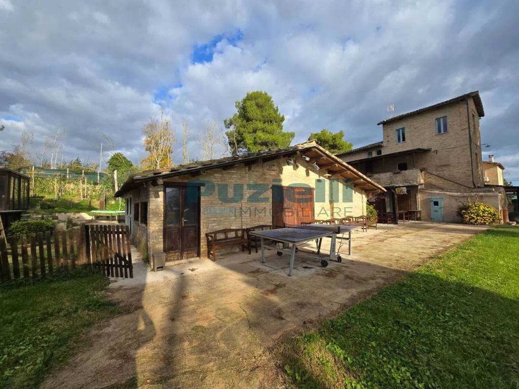 Villa a Fermo in Via Pompeiana, 1 - Foto 2