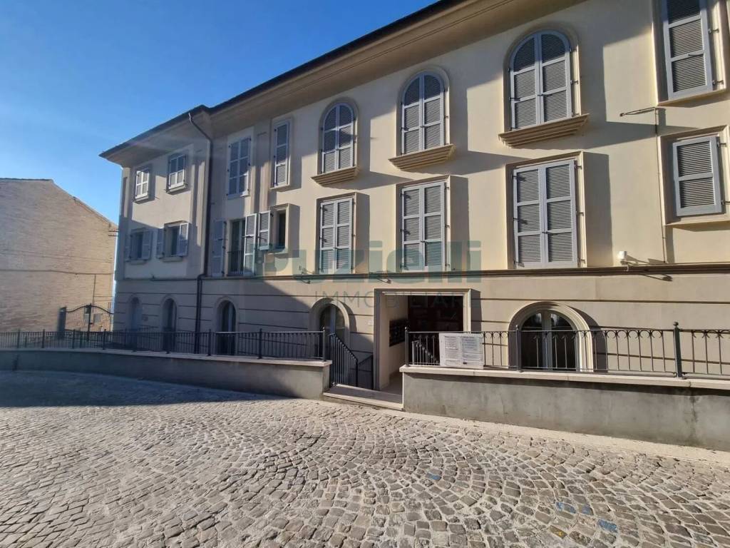 Appartamento a Fermo in Via Ognisanti, 13 - Foto 3