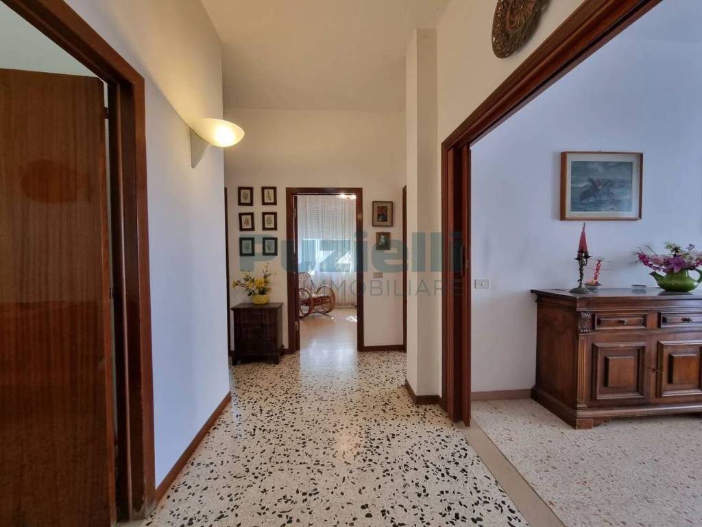 Appartamento a Fermo in Via Vincenzo Monaldi - Foto 5